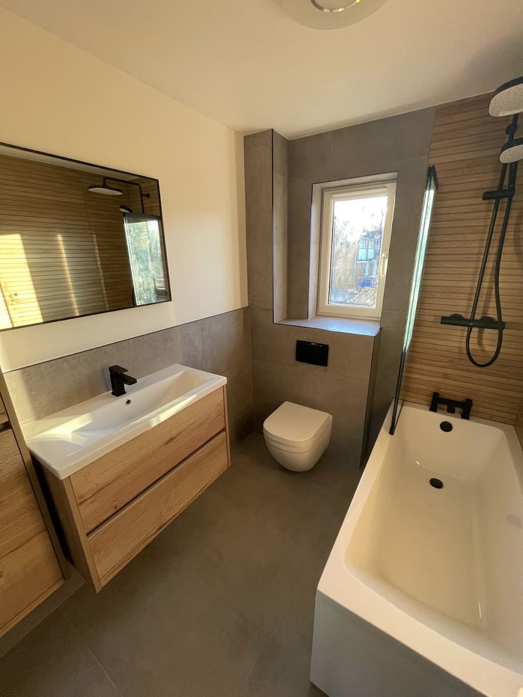 Reading Renovations Ltd