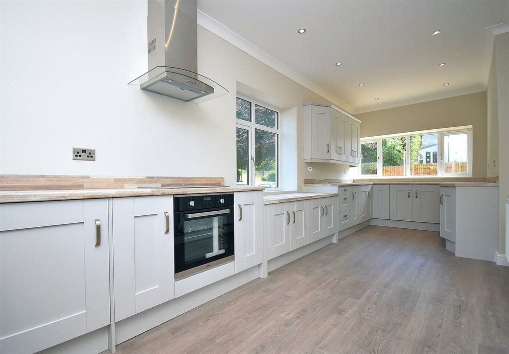 Home Direct Kitchens, Bedrooms & Bathrooms