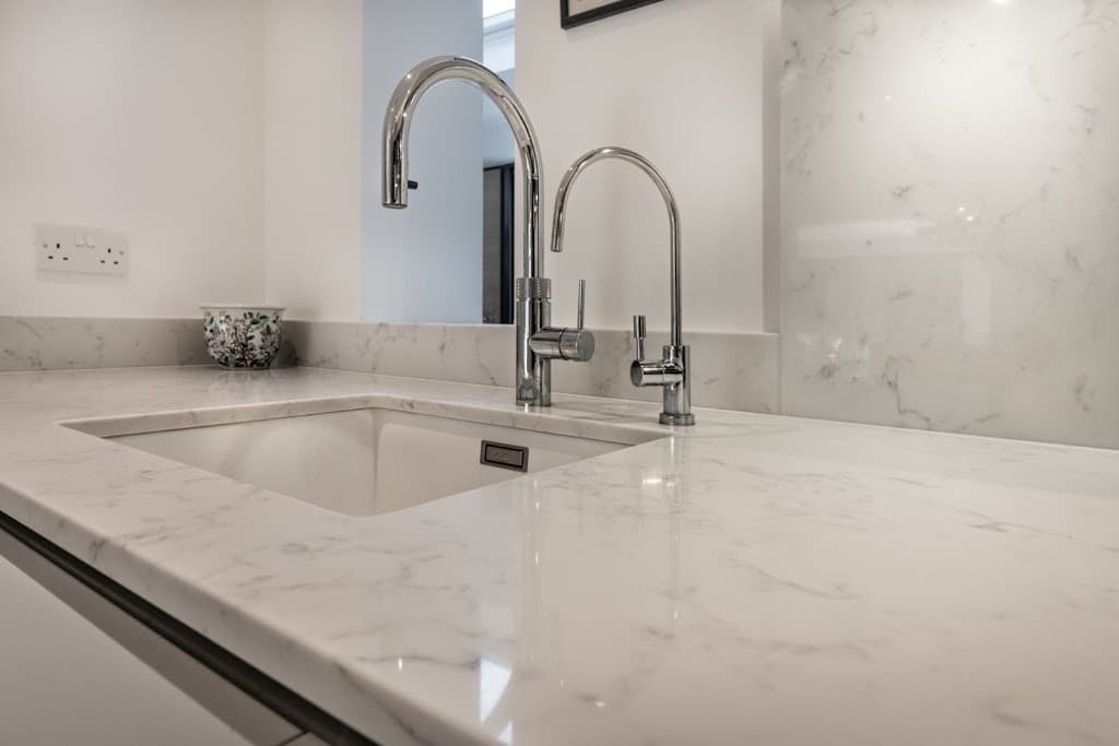 Rock & Co - Quartz & Granite Specialists