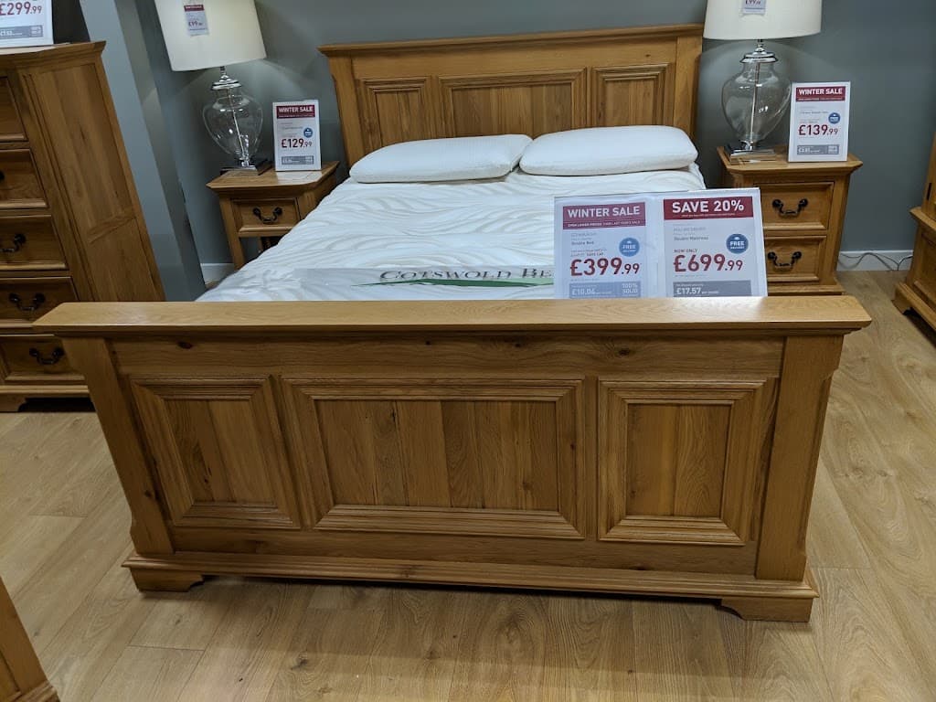 Oak Furnitureland