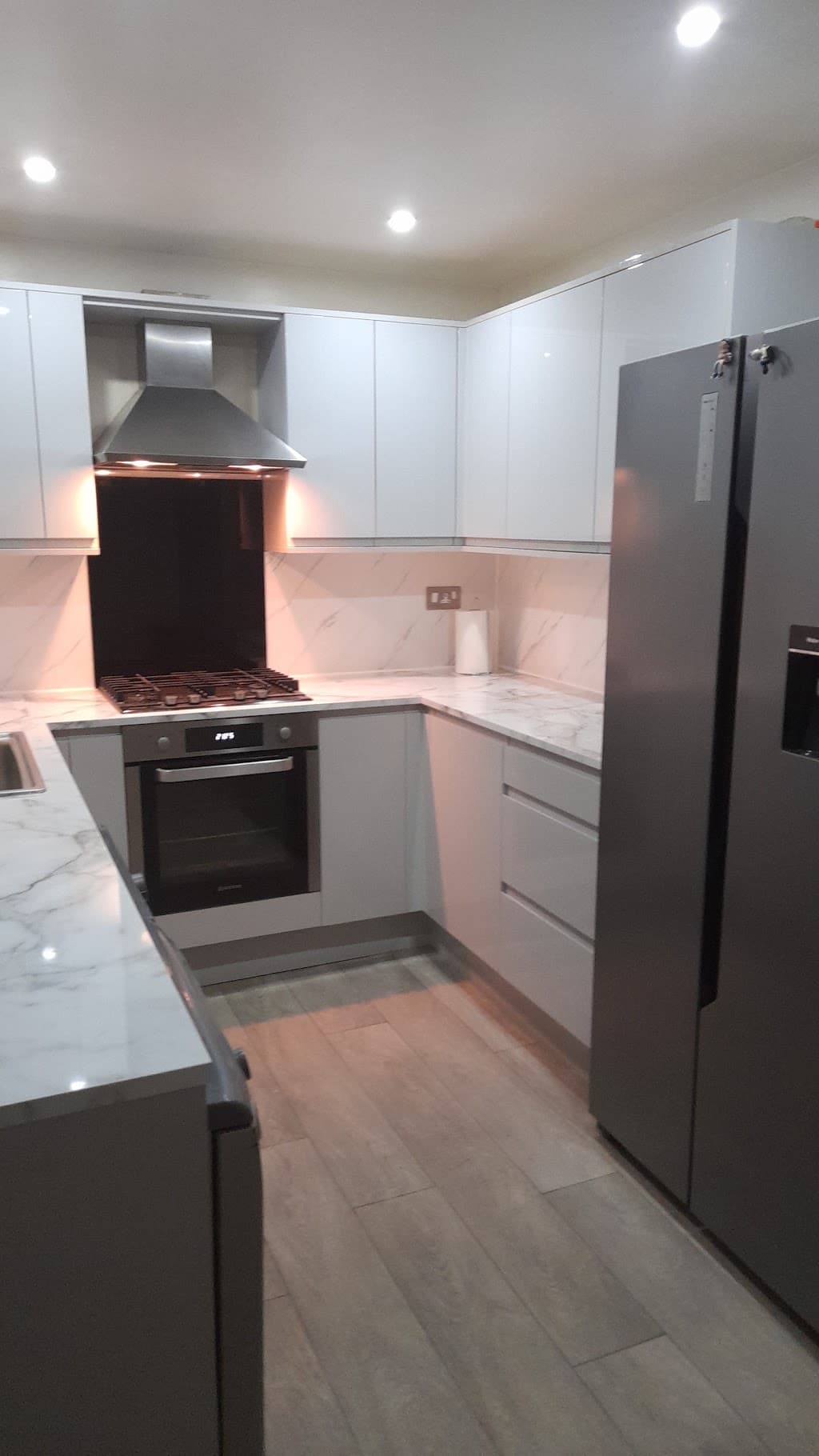Kustom Kitchens & bathrooms