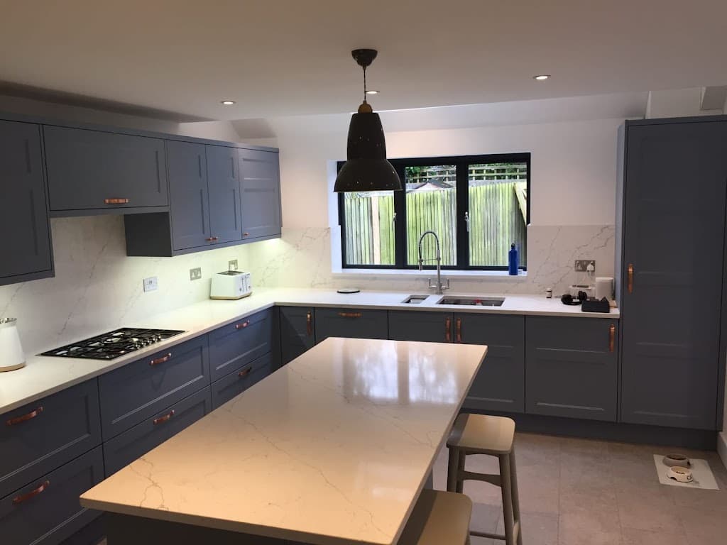 Cruz Kitchens Ltd