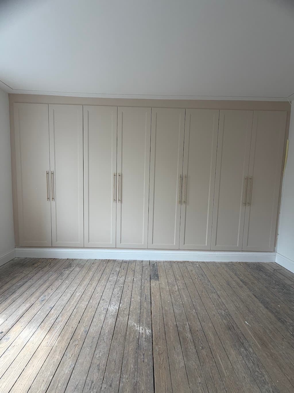 Elitem2mwardrobes