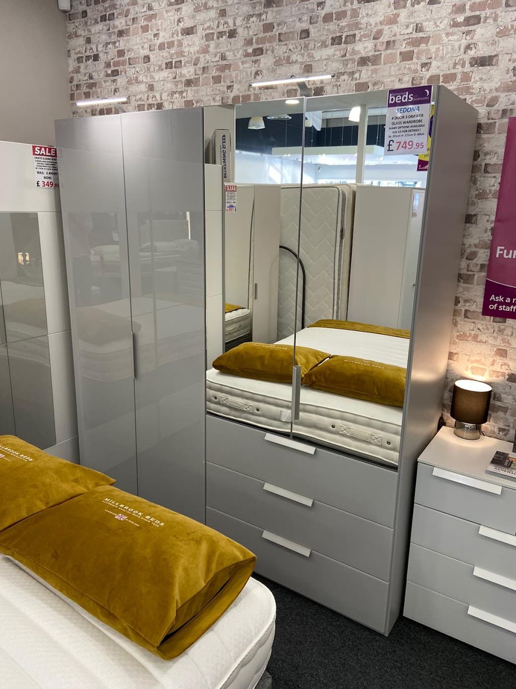 Somerset Beds & Bedrooms (Swindon)