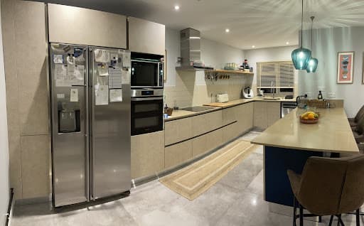 DS Home Direct | Kitchen & Bedroom Showroom Brighton — Customer photo