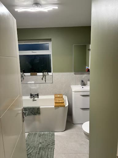 AE Bathrooms and Kitchens Fitters Ltd — Customer photo