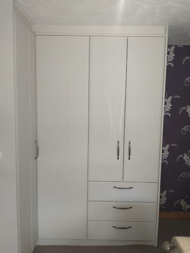 Home Direct Kitchens, Bedrooms & Bathrooms — Customer photo