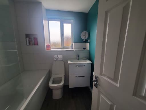 JD Bathrooms And Kitchens Ltd — Customer photo