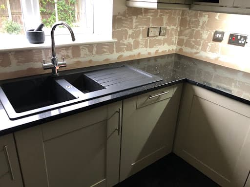 kitchen-stone-worktop.co.uk — Customer photo