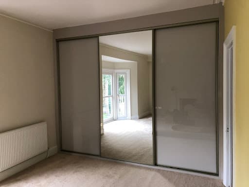 SP Mirror Wardrobes Ltd | Sliding Wardrobe Specialists — Customer photo