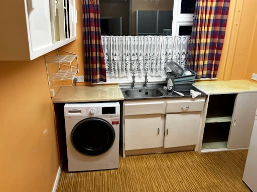 Caldaire Kitchens, Bathrooms and Bedrooms — Customer photo