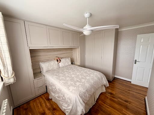 Fitted Wardrobes, Bedrooms and Bespoke Bedrooms furniture in skelmersdale — Customer photo