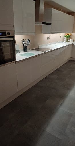 Simon Hawkins Home Improvements — Customer photo