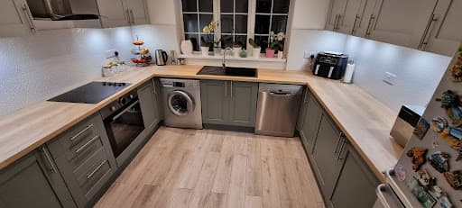 M&M Fitting Kitchen Service — Customer photo
