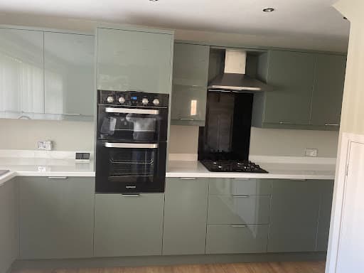 Reface — Customer photo