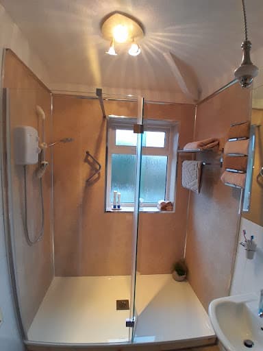 Invent Homes Bolton (Bathrooms Kitchens & Tiles) — Customer photo